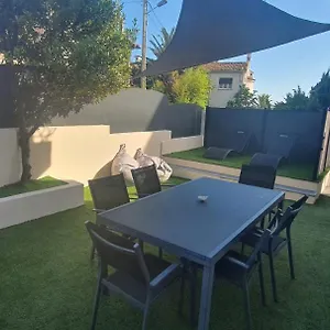 https://l-ensoleille-maison-2-chambres-private-house-cannes.fr-provencehotel.com
